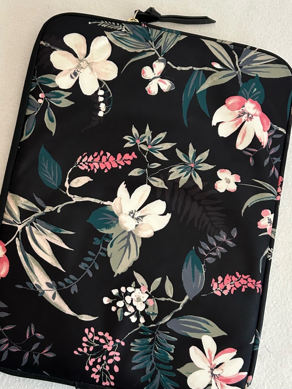 Kate Spade Black Floral Laptop Sleeve - Picture 3 of 5